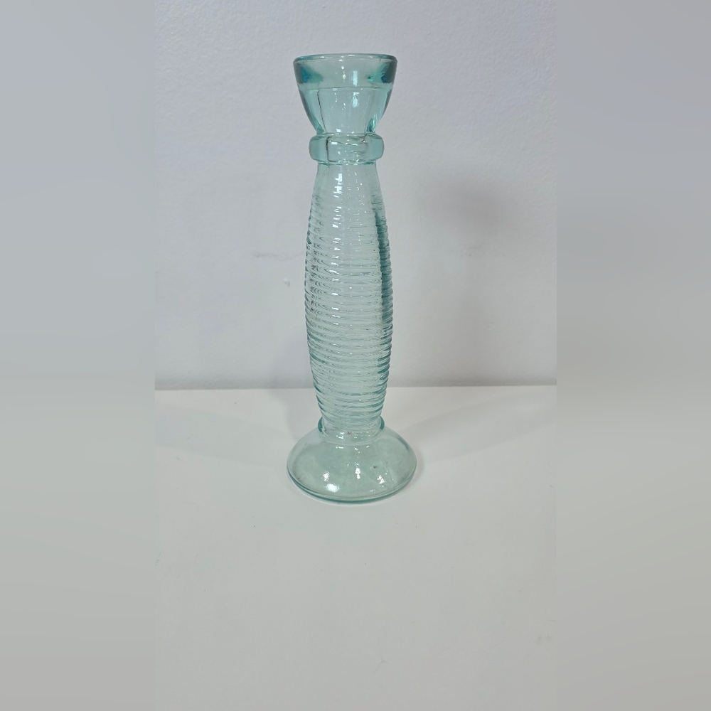 Vintage Elegant Ribbed Glass Vase